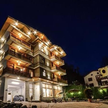 Royal Rajasthan Regency - Hotel & Restaurant Manāli Exterior foto